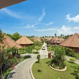 4* Resort Club Mahindra